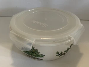 Spode Christmas Tree 6.5 Inch Round Storage Bowl With Locking Lid New NWT - Picture 1 of 8