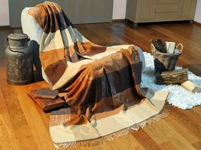 Tagesdecke Kuscheldecke Decke Überwurf Plaid Wohndecke 150x165cm mit Fransen - Bild 1 von 2