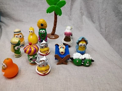 Lote de 12 figuras y un árbol Veggie Tales Natividad Foto 1 de 4