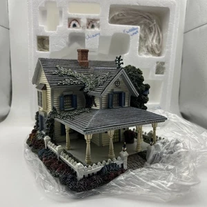 Thomas Kinkade Hawthorne Village HOME IS WHERE THE HEART IS Beleuchtetes Haus Neu - Bild 1 von 9