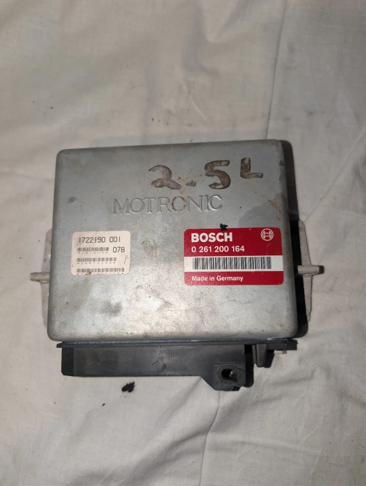 BMW E30 325i M20 Bosch Motronic ECU Engine Control Unit 0261200164 2265264 - Image 1 of 1