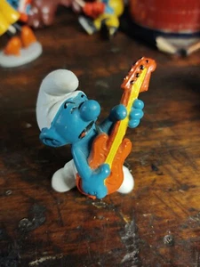Smurfs 1977 Guitar Smurf Rock n Roll Figure Vintage PVC Toy Music Figurine Peyo - Picture 1 of 8