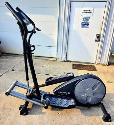 Image 9.5 Entrenador Elíptico Fitness Máquina de Gimnasio en Casa Modelo # IMEL3906 Foto 1 de 4