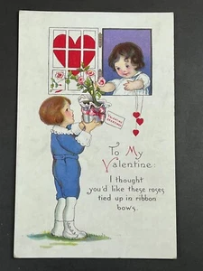Cartolina San Valentino vintage anni 30 ragazzo ragazza finestra rose nastro Nazareth PA - Foto 1 di 3
