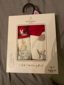 Peter Rabbit 2 bibs & Booties Gift Set 3-6mths BNIB £10 - Picture 1 of 2