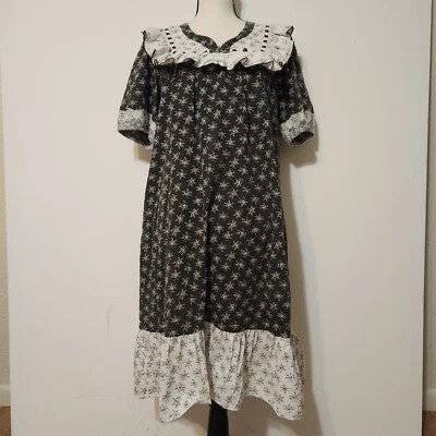 Vestido de salón vintage Tropicana Hawaii Muumuu con volantes pradera campesina floral Foto 1 de 4