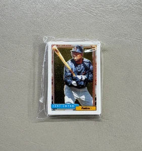 1992 Topps Micro Gold Baseball 12-Card Insert Set Sealed - Picture 1 of 3