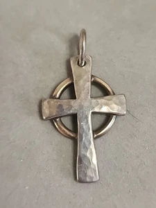 James Avery Retired 925/585 Hammered Celtic Cross Pendant 1-1/8" - Picture 1 of 5