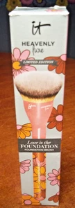 IT Cosmetics Heavenly Luxe Love Is The Foundation Brush Sealed Limited Edition - Picture 1 of 3