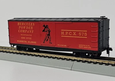 HO Roundhouse #3025 36’ Billboard Box Car Hercules Powder 575 Assembled NOS - Image 1 of 4