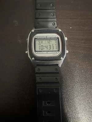 Reloj De Colección Casio Diver 280 DW-1000 Hombre 36mm Tono Plateado Alarma,Luz Batería Nueva Foto 1 de 4