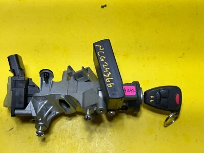 Bloqueo interruptor de encendido Dodge Nitro 2007-2011 con llave e inmovilizador OEM 05026072AR Foto 1 de 4