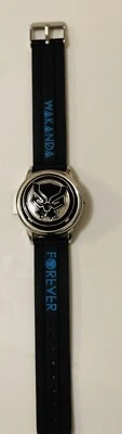 Reloj digital para niños Marvel Avengers Black Panther Logo Spinner Foto 1 de 4