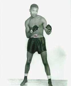 Foto de Sugar Ray Robinson 4 veces campeón de boxeo 8x10 (deportes coleccionables) - Imagen 1 de 1