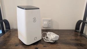 Routeur Zyxel NR5103E Wi-Fi 6 SIM 5G double bande débloqué sur n'importe quelle SIM - Photo 1/4