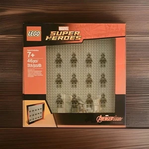 Lego 853611 AVENGERS Marvel Super Heroes Set Minifigure Display Case Frame 2016 - Bild 1 von 8