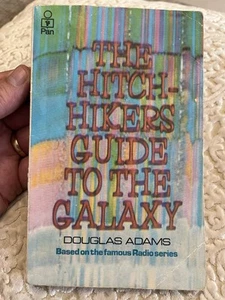 Douglas Adams the Hitchhikers Guide To The Galaxy. Pan PB 1983 (24th Printing). - Picture 1 of 12