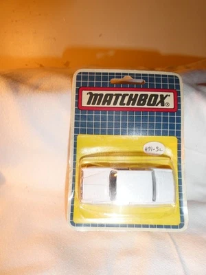Matchbox Superfast MB39 Rolls Royce Silver Shadow white Made Hungary-NEW IN PACK - Image 1 of 4