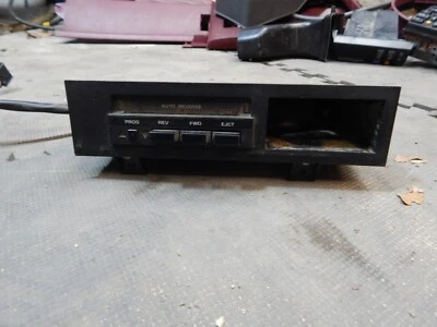 88-94 CHEVY/GMC C/K 1500 CASSETTE DECK - Image 1 of 4