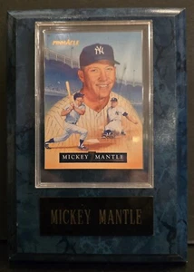 New York Yankees Mickey Mantle Wooden Baseball Card Plaque w/ 1992 Pinnacle - Picture 1 of 4