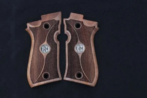 KSD Brand Beretta 81F, 81 FS, 84 F, 84 FS, 84 Cheetah Compatible Walnut Grip - Picture 1 of 1