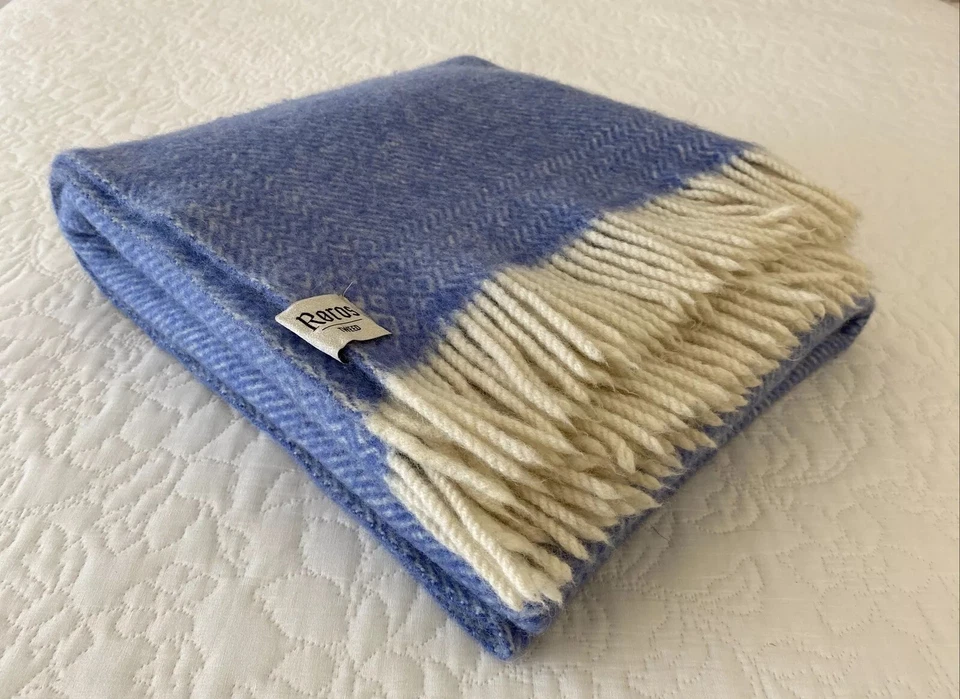 Roros Tweed Norway X Polroger Champagne Picnic Throw Advertising 170cm x 100cm - Image 1 of 4