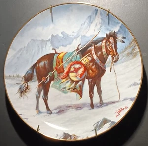 "Gentle Warrior" War Pony Collector Plate 1981 Nez Perce 23k Gold - (w/hanger) - Picture 1 of 2