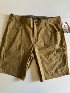 Free Country Mens Flat Front Khaki Shorts NWT High Rise 10" Inseam Size 40 - Picture 1 of 7