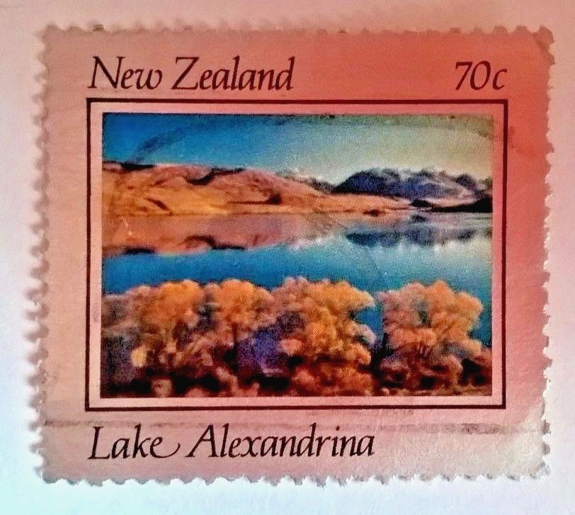 New Zealand stamp - Lake Alexandrina 70c  New Zealand cent  1983  Sg:NZ 1319 Foto 1 de 1