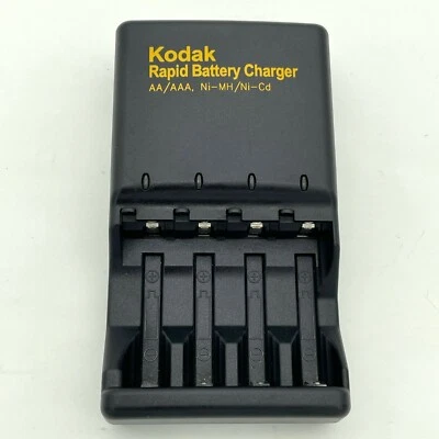 Kodak K2000 Li-Ion Rapid Battery Charger - Image 1 of 4