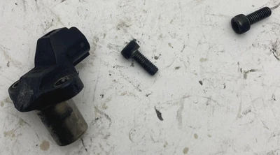 Suzuki Camshaft Position Sensor OEM GSX-R600 05 2005 Gixxer GSXR600 04 OEM - Изображение 1 из 4