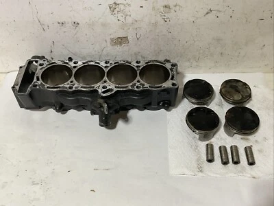 Cilindro Yamaha YZF-R1-2005 Foto 1 de 4