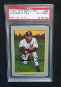 Mariano Rivera PSA/DNA slabbed signed baseball card 2006 Topps Turkey Red 349 - Foto 1 di 2