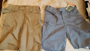 Generic Tactical Shorts with elastic band and plenty of pockets - Picture 1 of 3