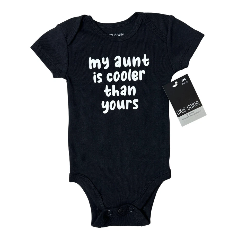 Body bebé Okie Dokie "My Aunt Is Cooler Than Yours" 3M negro - Nuevo Foto 1 de 4