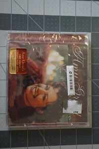 Amy Grant - My Best Christmas (CD) Greatest Christmas Hits! 2 Bonus Tracks! NEW - Picture 1 of 2