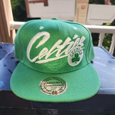 NUEVO Gorra Mitchell & Ness Boston Celtics Script Snap Back Foto 1 de 4