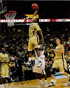 JEFF TEAGUE WAKE FOREST DEACONS SIGNED 8X10 PHOTO - Picture 1 of 1