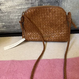 Loeffler Randall Mallory Tracolla Tessuto Legno Marrone 10"L x 3"P x 7"H - Foto 1 di 5