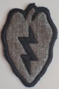 25th Infantry Division ACU U.S. Army Shoulder Patch Insignia with Hook Back. New - Picture 1 of 2