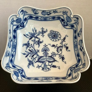 ANTIQUE MEISSEN BLUE ONION LARGE SERVING DISH BOWL . GERMANY . 9 " - Picture 1 of 10