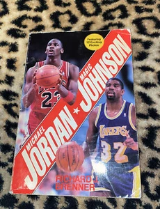 VINTAGE 1989 BOOK MICHAEL JORDAN MAGIC JOHNSON LAKERS BULLS PAPERBACK - Picture 1 of 12