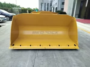 LOADER BUCKET FUSION QUICK COUPLER FITS CAT 938, 2.7M3, 108IN - Picture 1 of 16