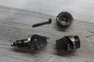 1986 Yamaha Yz125 Engine Power Valve Governor - Picture 1 of 14
