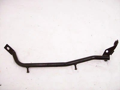 SUZUKI GS500F LEFT REAR FENDER BRACE 63220-01DA0 - Image 1 of 2