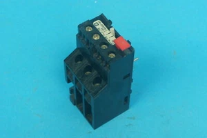 Telemecanique LR1-D09310A65 LR1D09310A65 thermal overload relay 4-6 A 3 poles - Bild 1 von 3