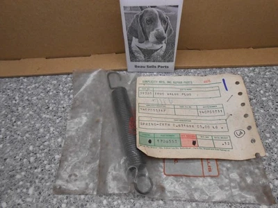 Simplicity 1706553SM Spring OEM NLA - Image 1 of 3