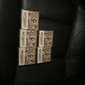 Hot Choccy Dr Squatch Soap Limited Edition 5 Pack Medium Grit Cocoa Nibs Xmas - Picture 1 of 5