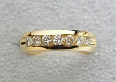 Alianza de boda genuina moissanita chapada en oro amarillo de 14 k corte redondo E-F/VVS1 1,60 quilates Foto 1 de 4