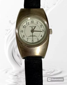 Reloj NAUTICA “Unisex” Vintage Correa de Cuero Batería Nueva Firma Etiqueta “N” Usado en Excelente Condición - Imagen 1 de 12